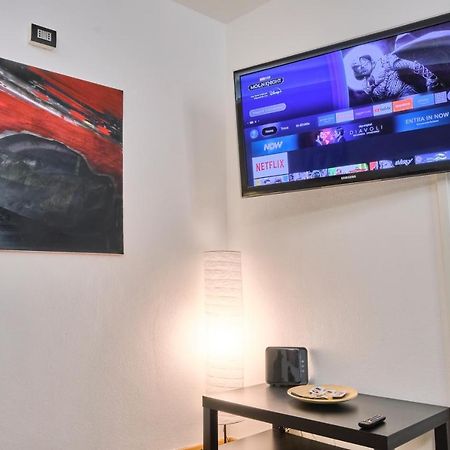 Centro-Lecco Romantico Appartamento Sul Lago Екстер'єр фото
