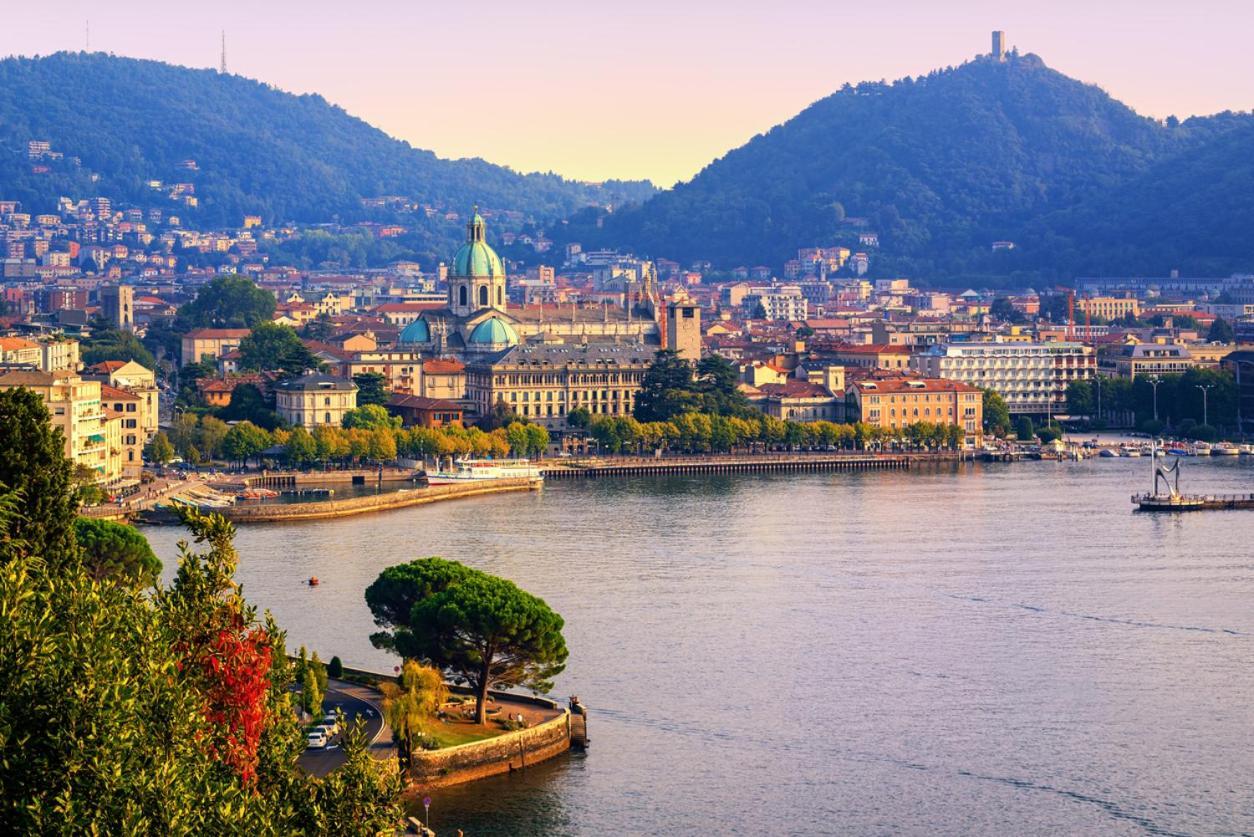Centro-Lecco Romantico Appartamento Sul Lago Екстер'єр фото